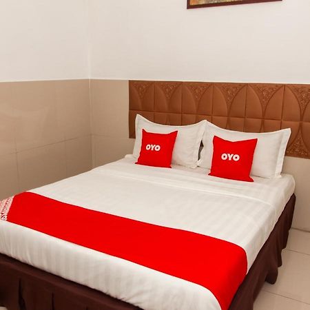 Oyo 89851 Leila Hotel SDK Eksteriør billede