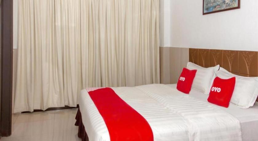 Oyo 89851 Leila Hotel SDK Eksteriør billede